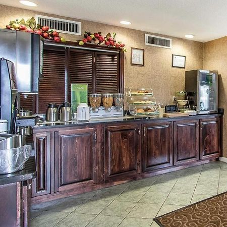 Quality Inn Andalusia Exterior foto